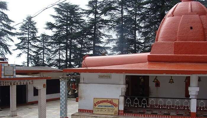 कालिका - शानदार वास्तुकला वाला शांत शहर