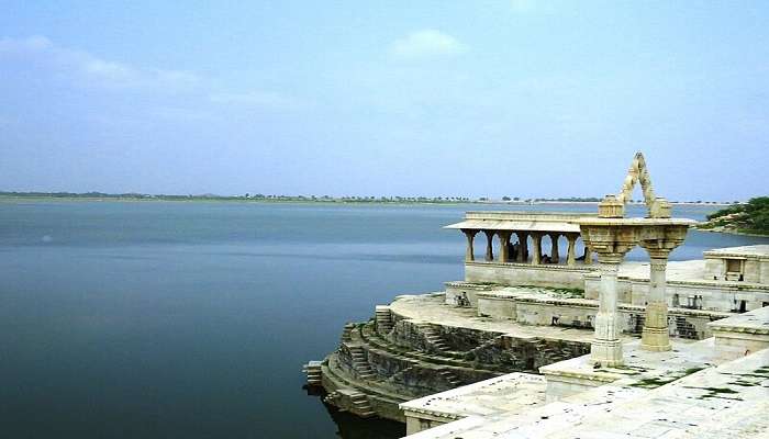 राजसमंद झील