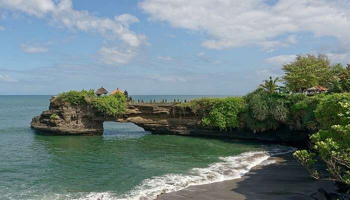 सस्ती इंटरनेशनल फ्लाइट्स कैसे ढूंढें