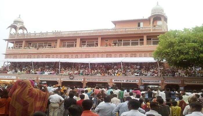 experience the Gangaur Festival in Jaipur.