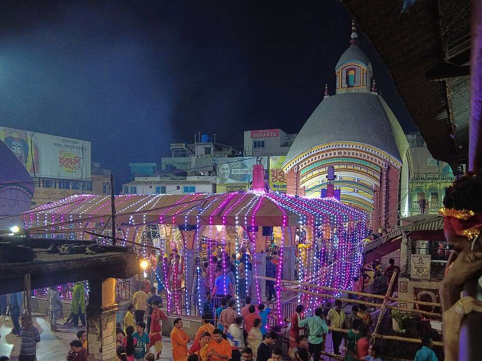 दर्शन का समय और यात्रा की जानकारी