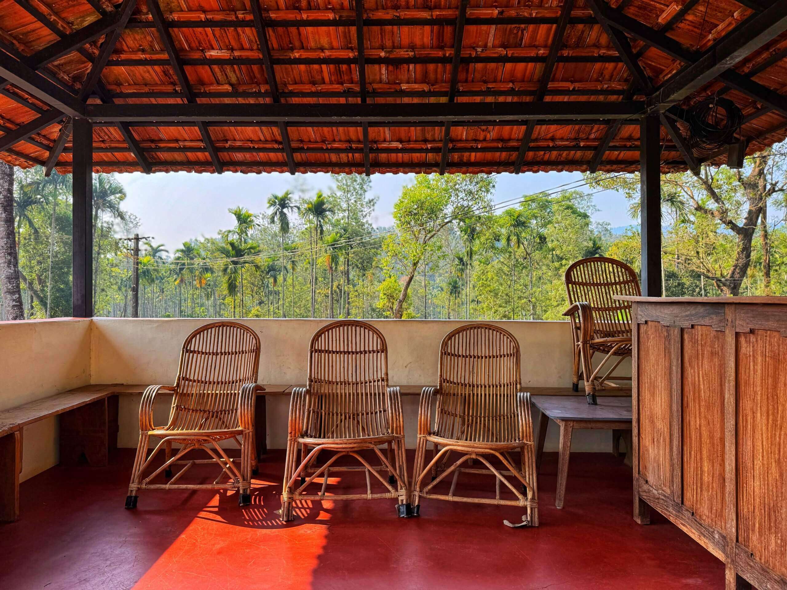 Homestay comparison table
