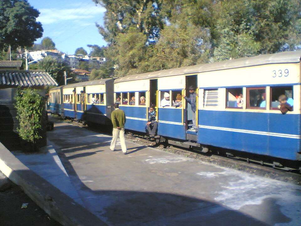 What The Kalka-Shimla Toy Train Journey Is Actually Like